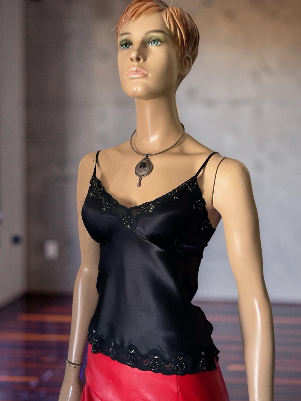 GUESS COLLECTION BLACK SILK BEADED CAMI TOP XS/TP